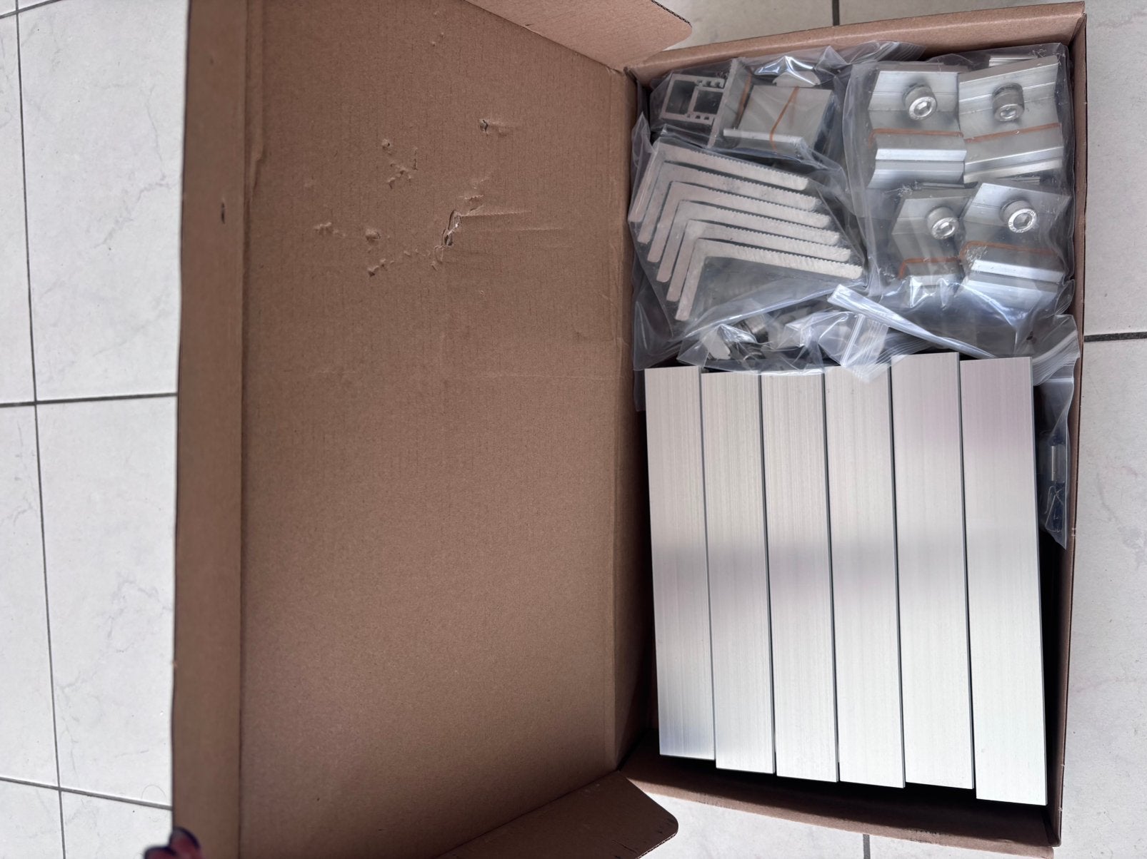 Kit de montage argenté pour panneaux solaires, Bricolage & Construction, Panneaux solaires & Accessoires, Enlèvement ou Envoi