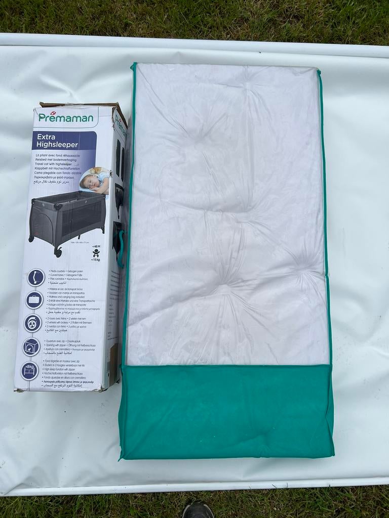 Lit bebe parapluie + matelas, Enlèvement, Comme neuf, Matelas