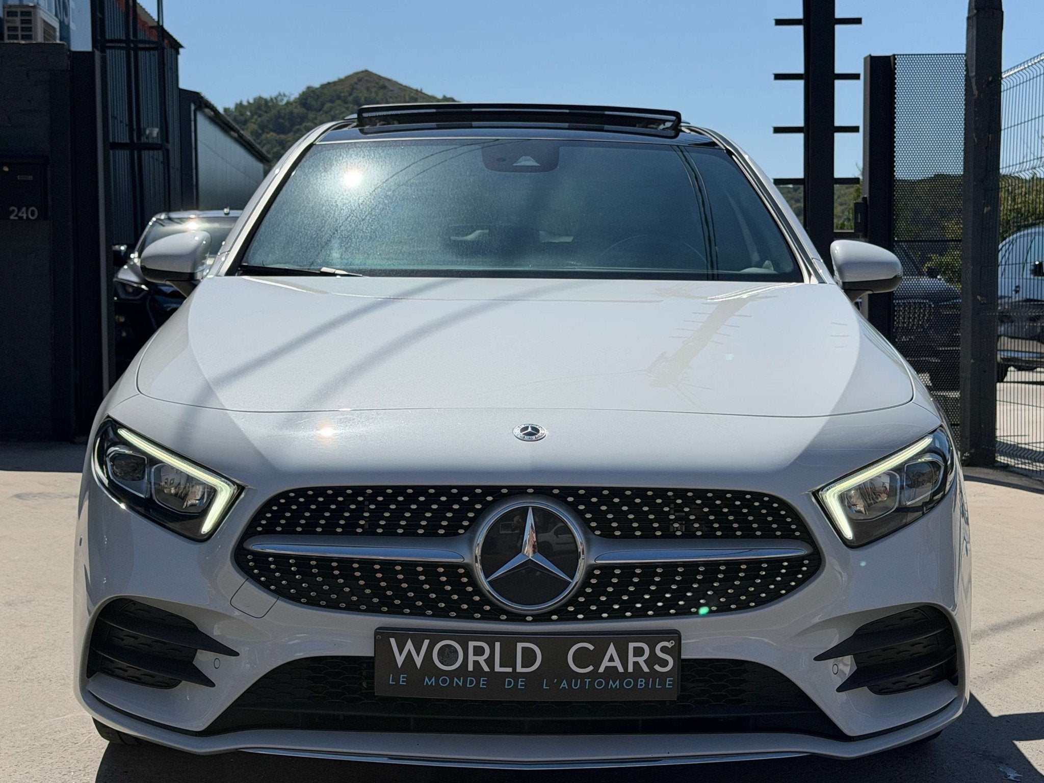 Mercedes-Benz A-Klasse 250 A 250 e PHEV AMG Line TOIT PANO -, Achat, Euro 6, Entreprise, Alcantara