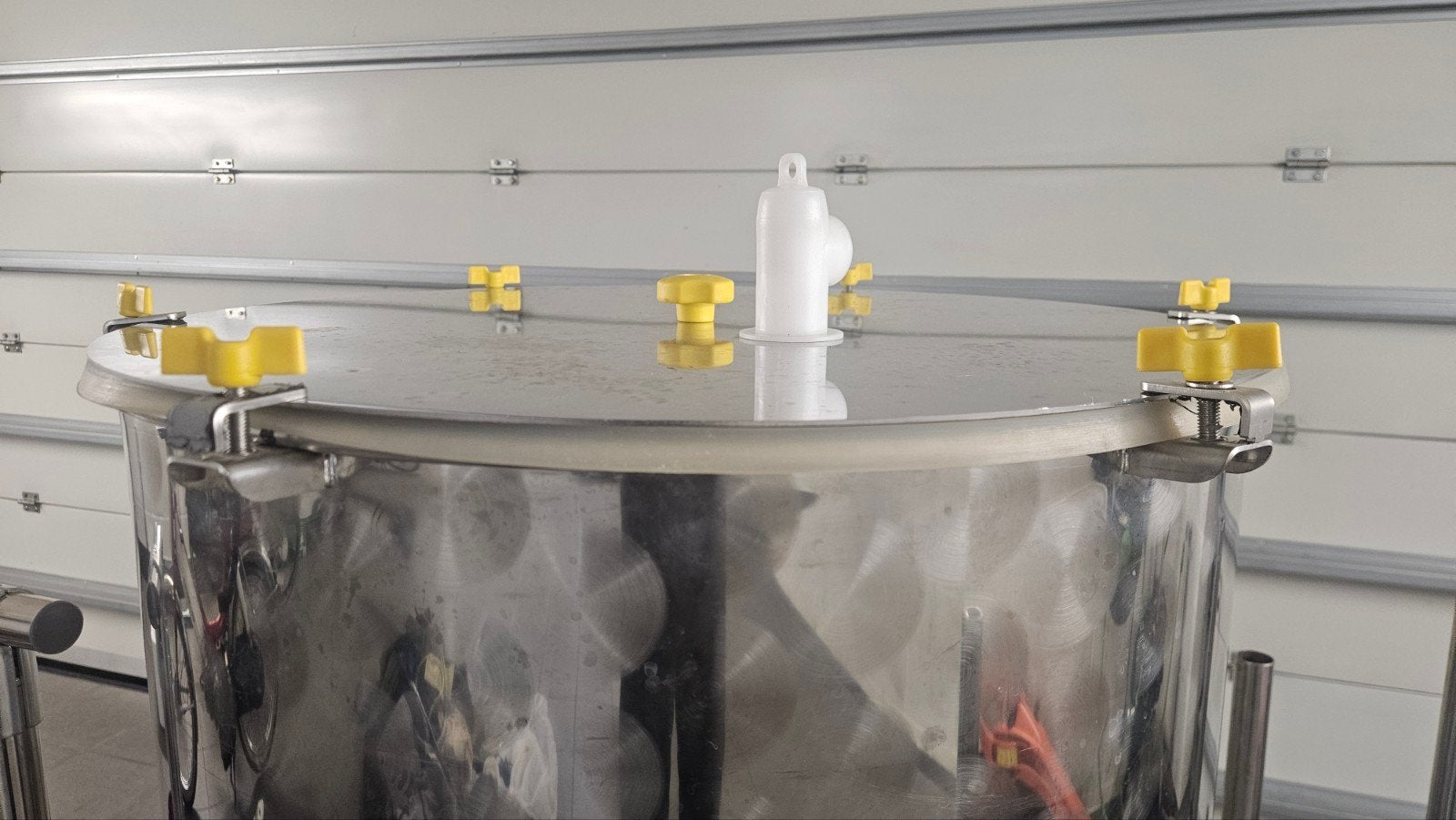 Vat , tank , fermentatie  vat 300 L RVS - Inox, Zakelijke goederen, Overige Zakelijke goederen, Ophalen