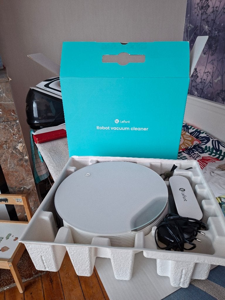 Robotstofzuiger „Lefant”, Elektronische apparatuur, Ophalen, Zo goed als nieuw, Robotstofzuiger