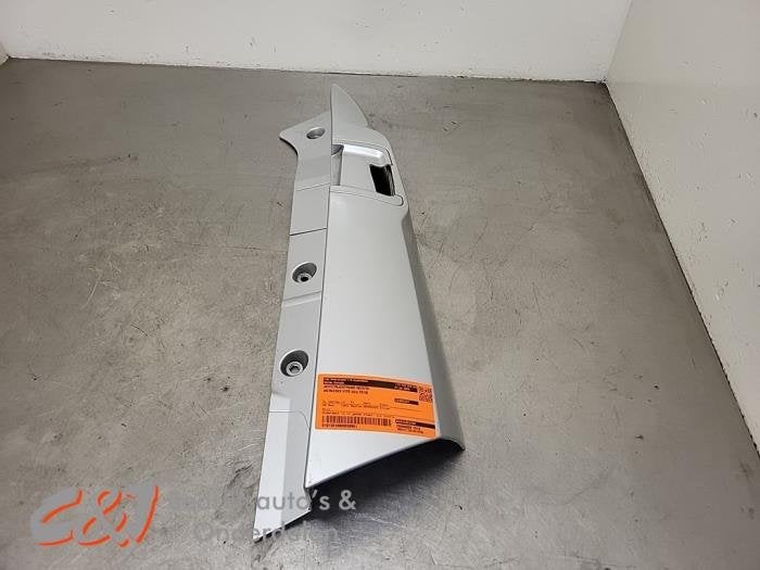 Achterlichtrand rechts van een Mercedes Vito, Gebruikt, -, Ophalen of Verzenden, -