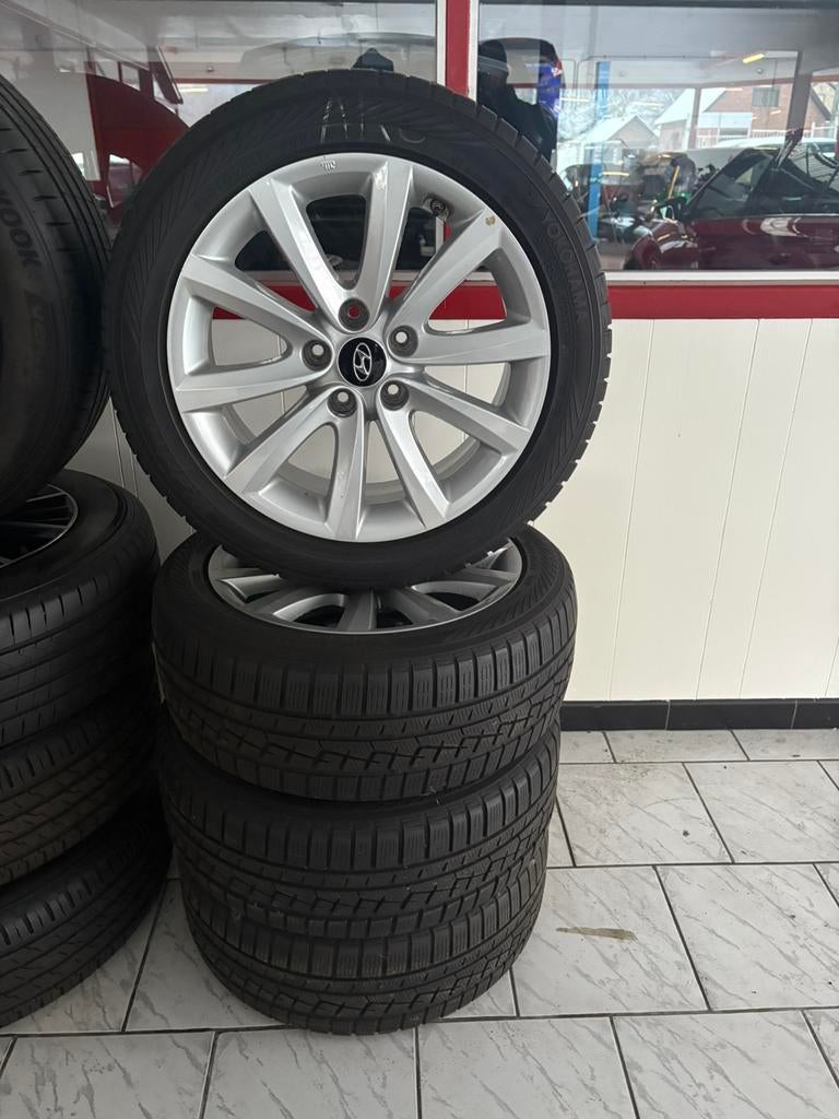 1 paire de jantes Hyundai ou kia avec kit hiver, Enlèvement, Pneu(s)