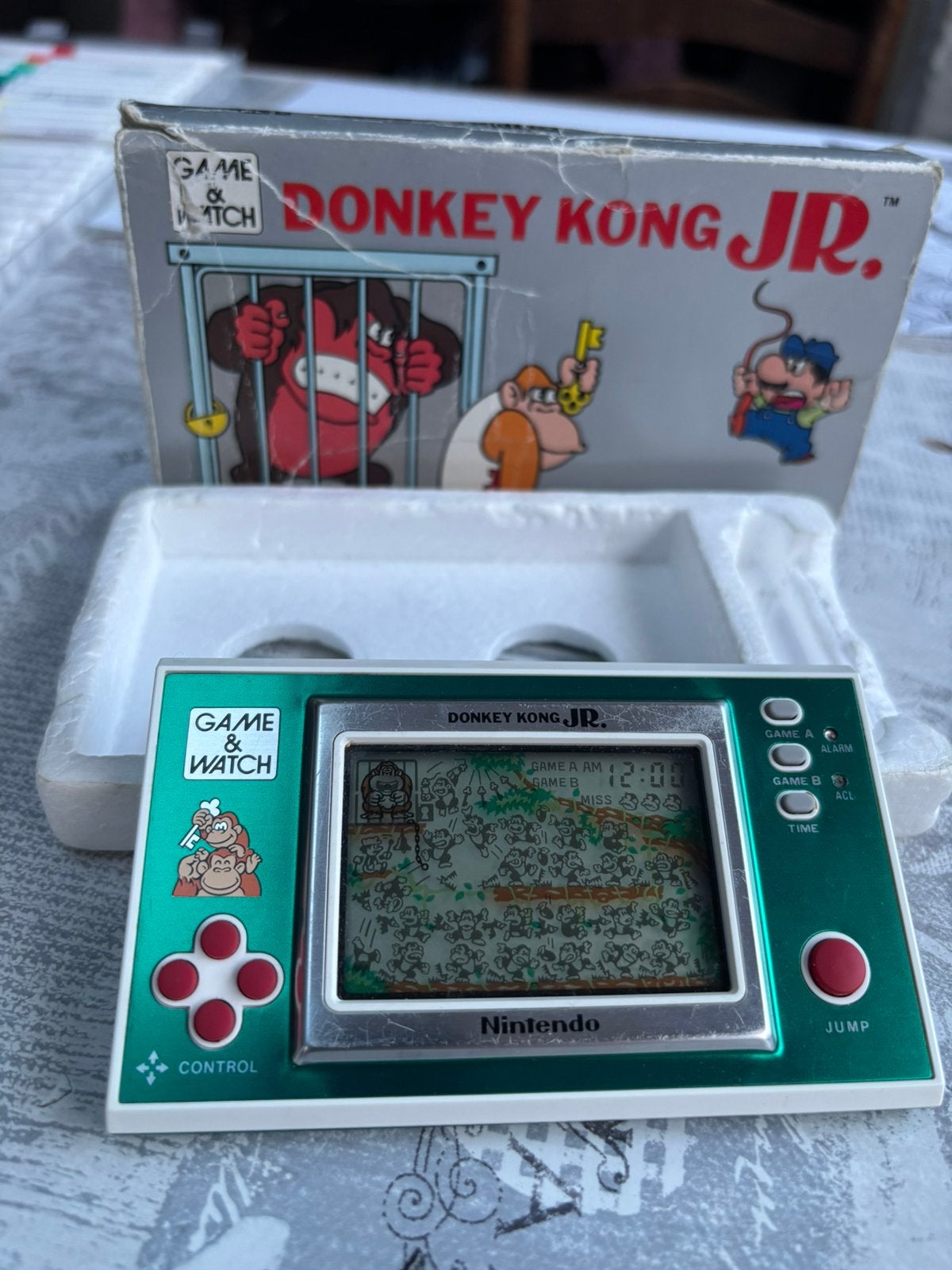 Nintendo Game&Watch Donkey Kong JR DJ-101 boxed 1982, Consoles de jeu & Jeux vidéo, Consoles de jeu | Nintendo Consoles | Accessoires
