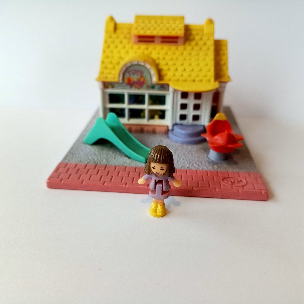 Polly Pocket vintage Toy Shop met 1 poppetje 1993, Verzamelen, Poppetjes en Figuurtjes, Ophalen of Verzenden, Gebruikt