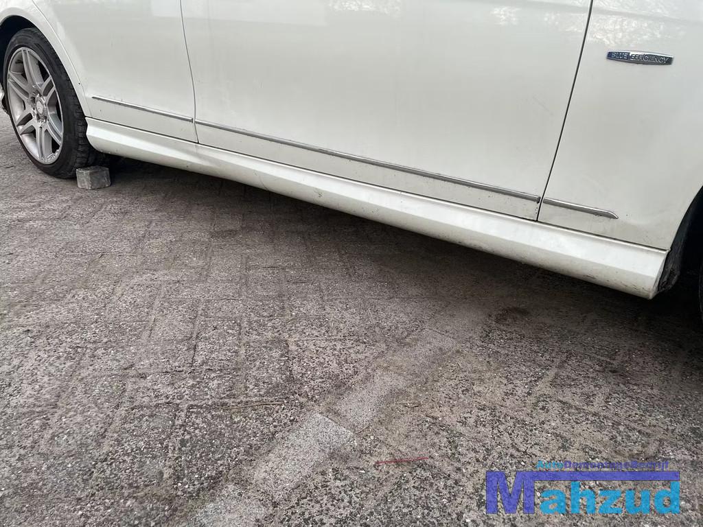 MERCEDES C KLASSE W204 WIT 650 rechts zijskirt AMG 2007-2011, Autos : Pièces & Accessoires, Mercedes-Benz AG, Mercedes-Benz, Utilisé