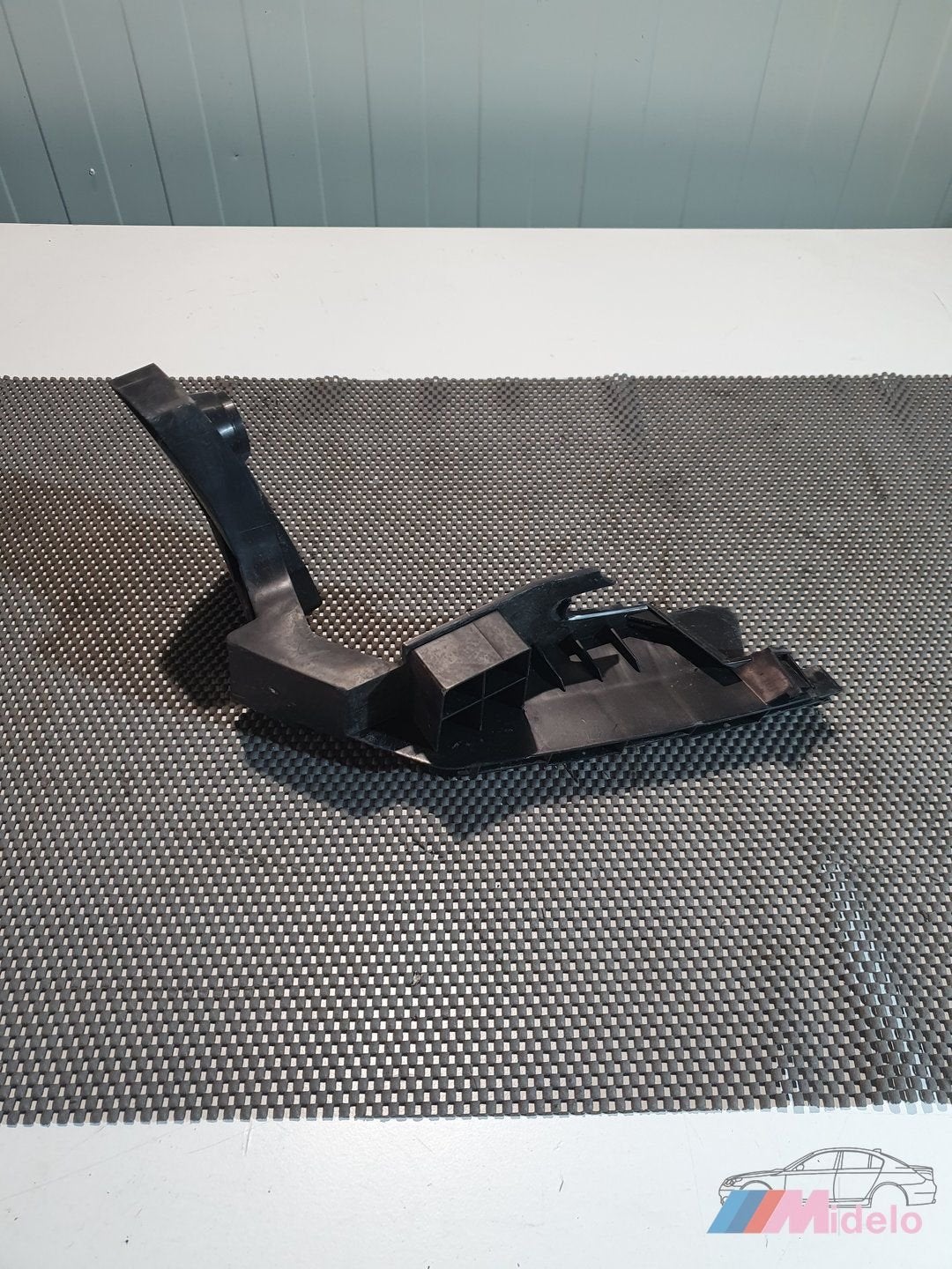 bumper geleider golf 8 links artikelnr 5h6807393, Volkswagen, -, Origine de la pièce connue, Utilisé