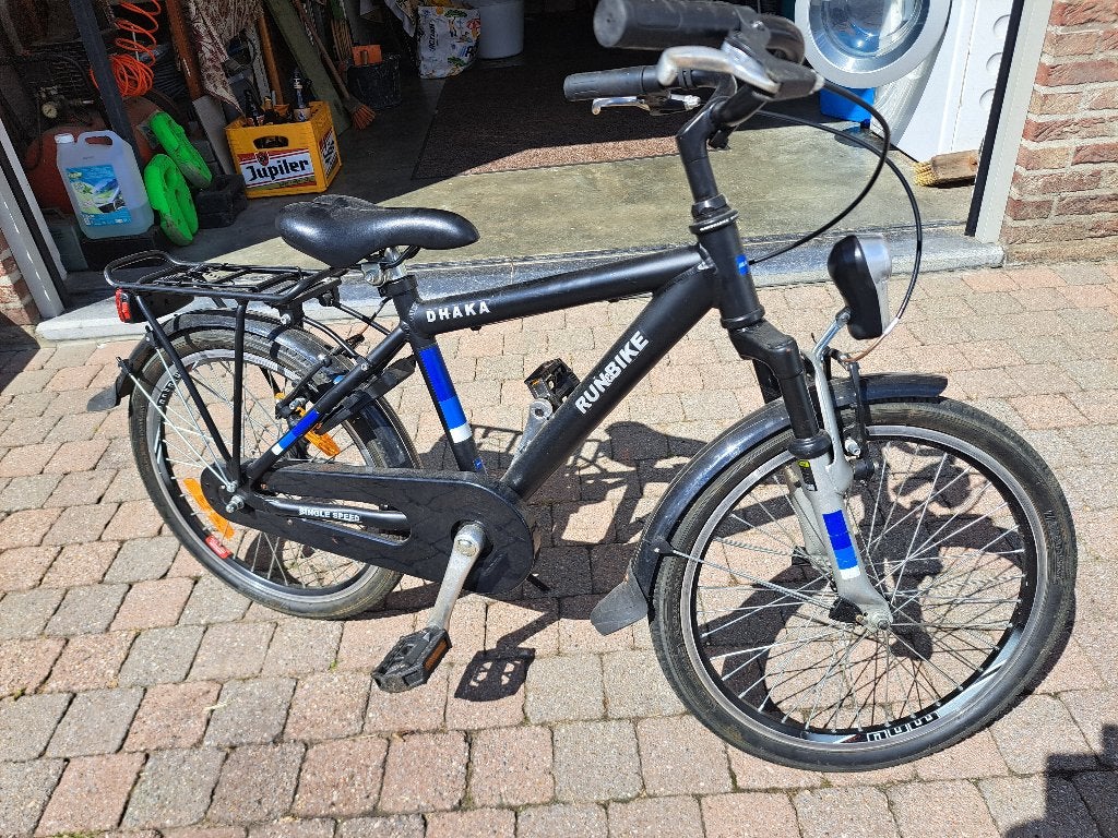 Jongensfiets 7j, Fietsen en Brommers, Ophalen, Zo goed als nieuw, Terugtraprem