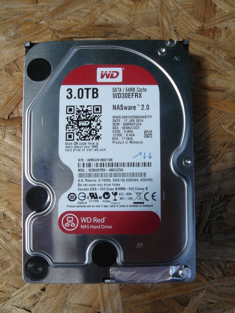 3E SATA WESTERN DIGITAL RED NAS-KWALITEIT, Ophalen, Intern, Gebruikt, Server