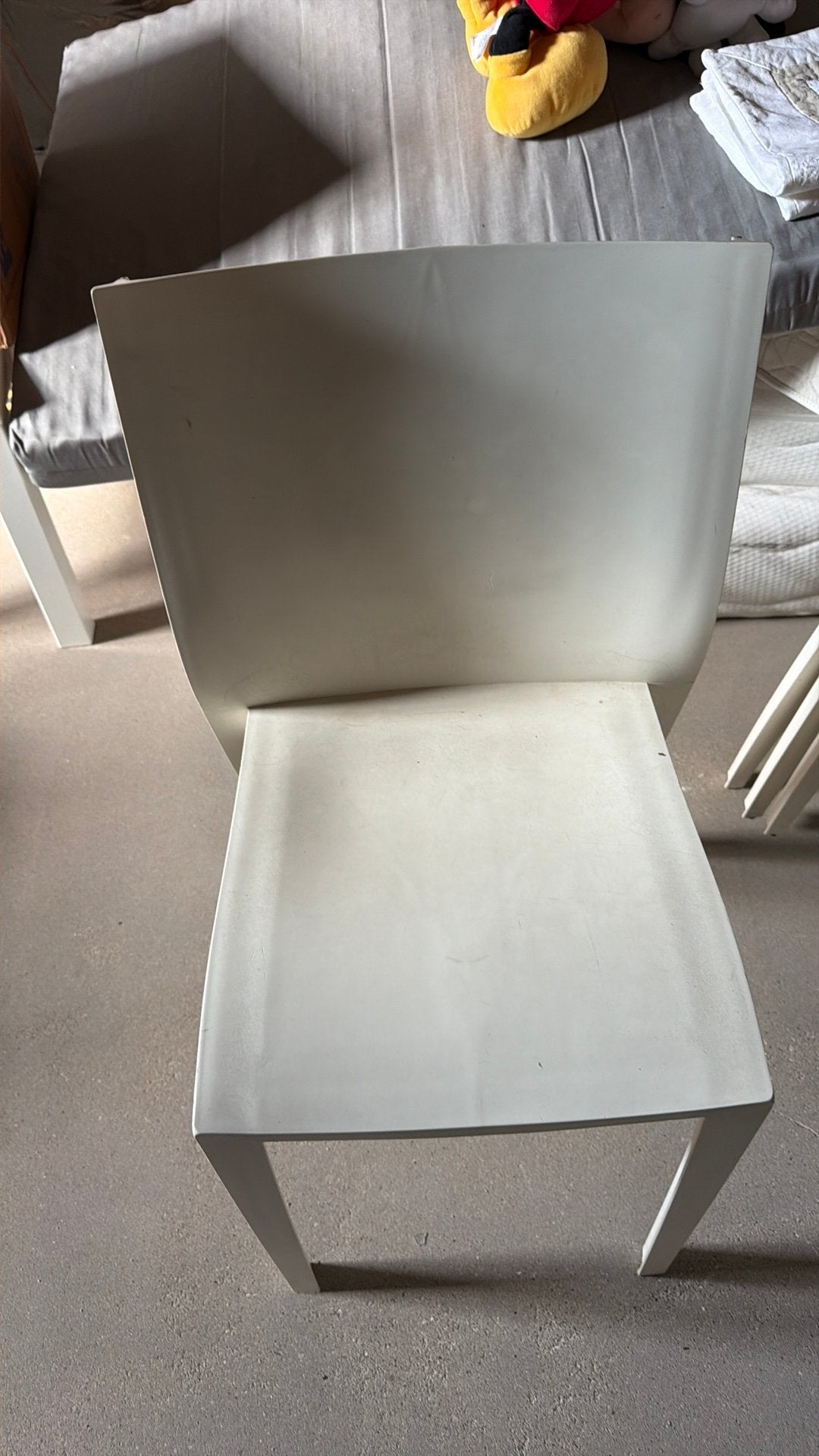 4 witte stoelen Starck, Ophalen, Gebruikt, Kunststof