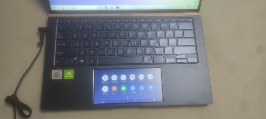 ASUS UX434 - Tactile, Qwerty, ASUS, Avec écran tactile, Intel(R) Core i5