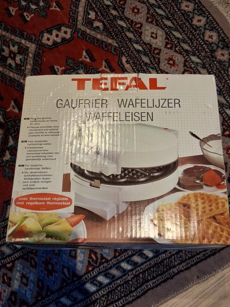 Tefal (type 990) wafelijzer, Ophalen, Uitneembare platen, Gebruikt
