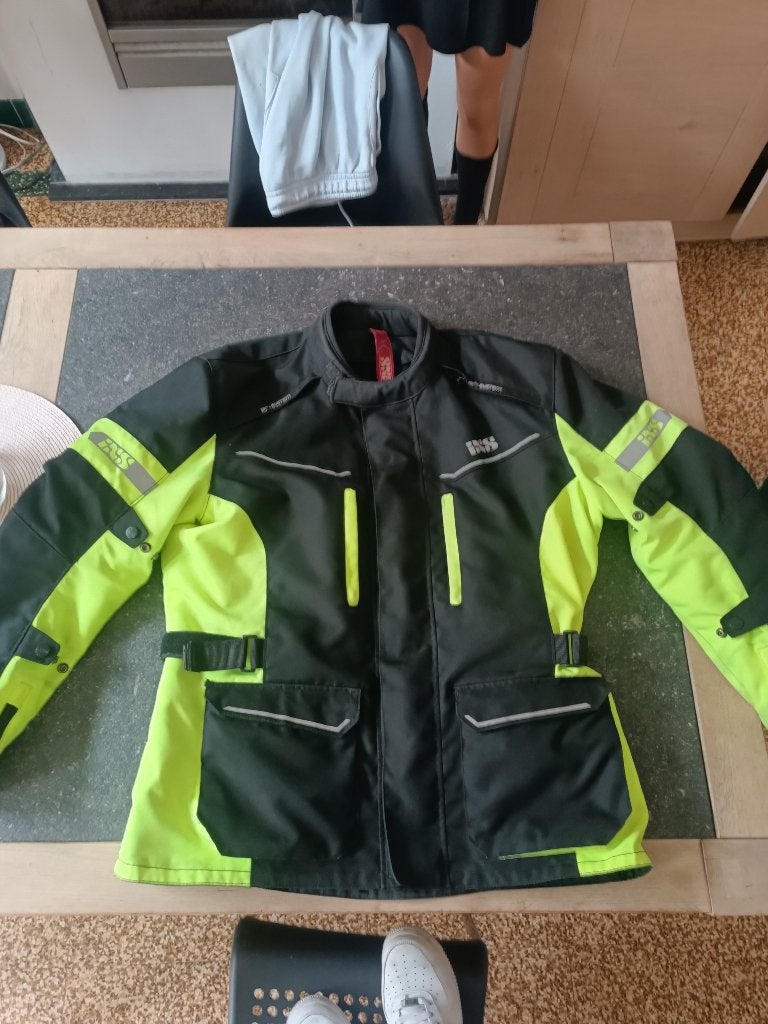 Veste moto IXS, Vêtements | Hommes, Vêtements Homme Autre, Enlèvement, Porté