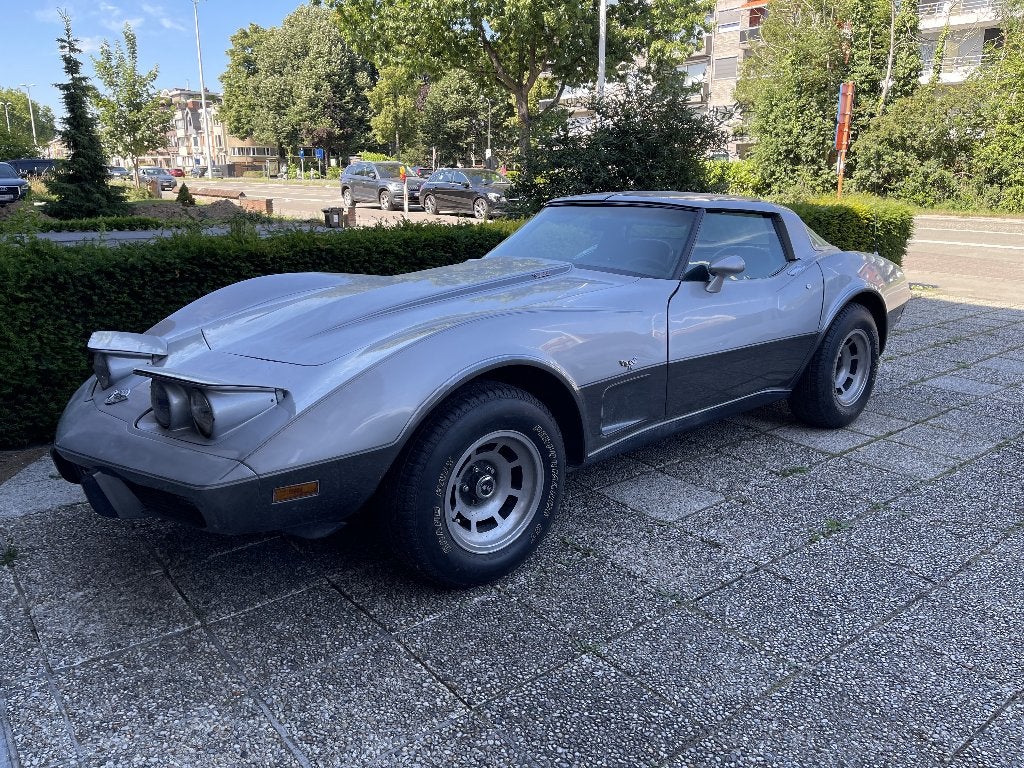 Chevrolet Corvette C3 L82 5.7 V8 - 1978, Autos, Argent ou Gris, Achat, 164 kW, Bleu