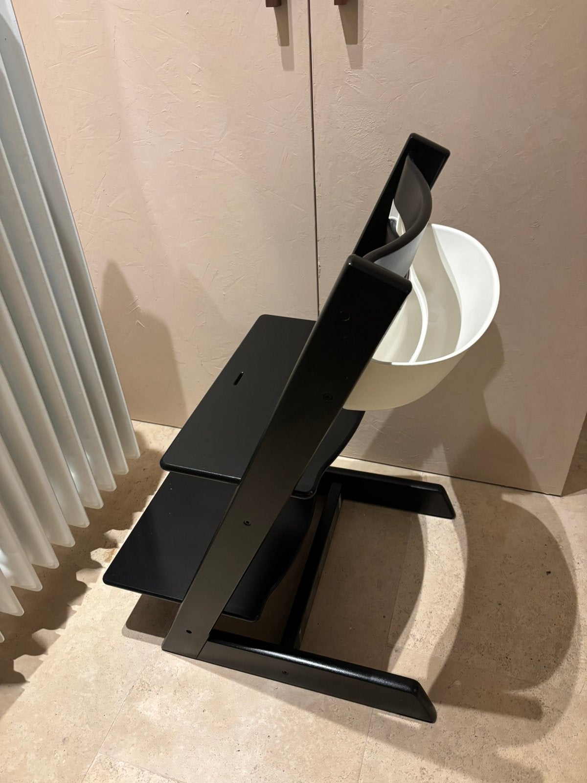 Stokke trip trap zwart, Audio, Tv en Foto, Ophalen, Zo goed als nieuw