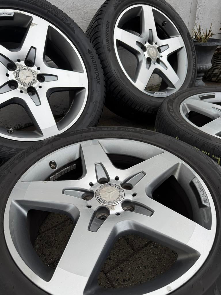 AMG 18” Mercedes originele  GLA/E klasse/ S klasse/ V klasse, Auto-onderdelen, Banden en Velgen, Ophalen