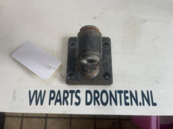 Bumpersteun links-voor van een Alfa Romeo Spider, Gebruikt, -, -, Ophalen of Verzenden