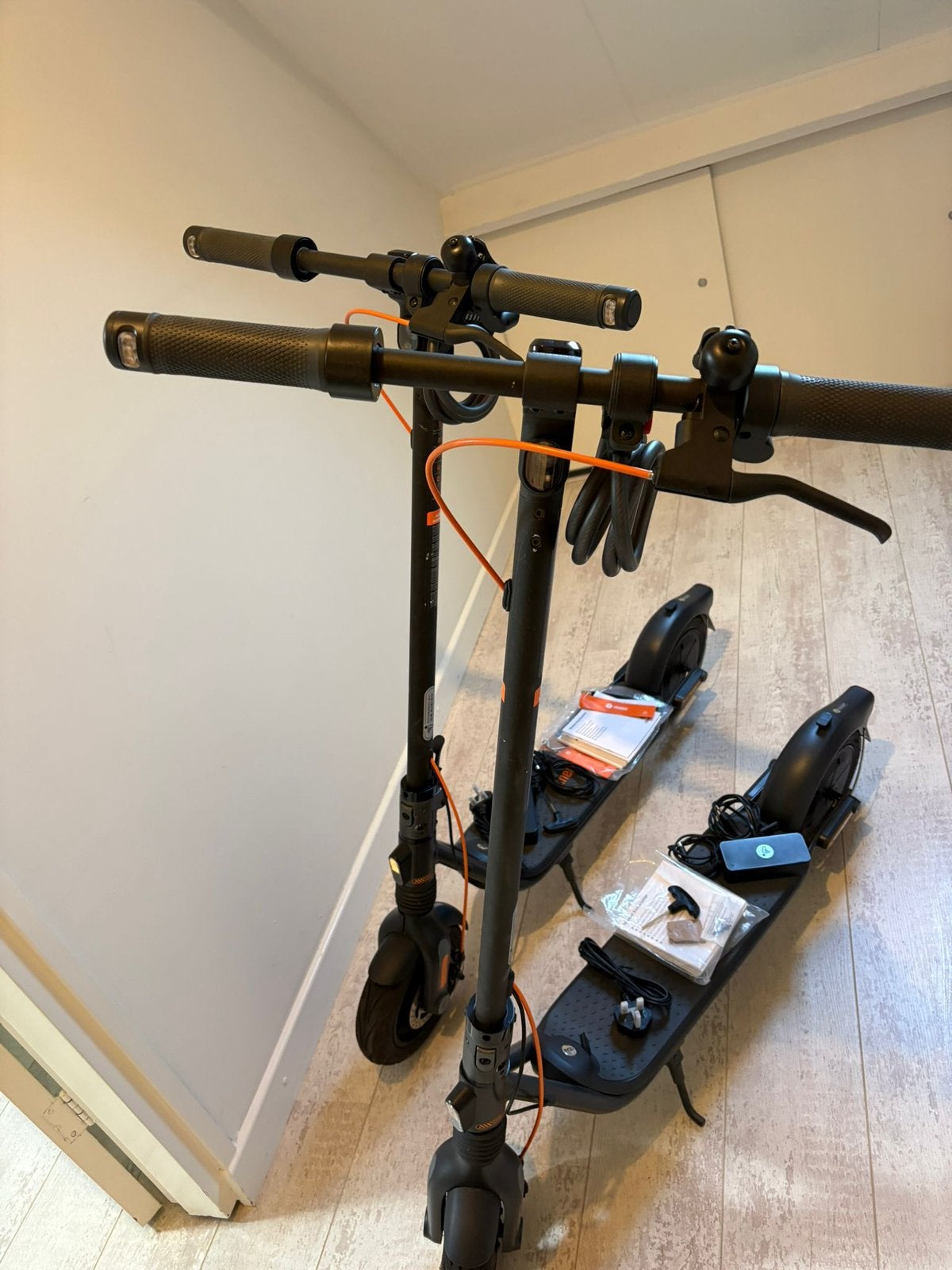 Ninebot Segway F2 Pro met garantie!! 2 stuks, Ophalen, Zo goed als nieuw