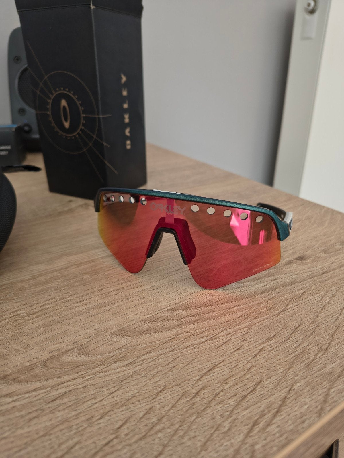 Oakley Sutro Lite Sweep Prizm Trail Torch, Ophalen of Verzenden, Zo goed als nieuw, Zonnebril, Oakley