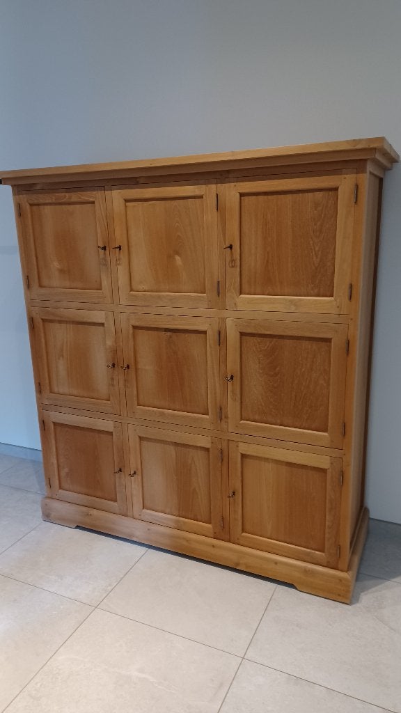 kasten, Teck, Avec porte(s), 150 à 200 cm, Comme neuf