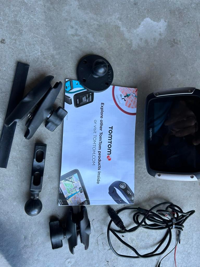 GPS TOMTOM MOTO, Enlèvement, Comme neuf