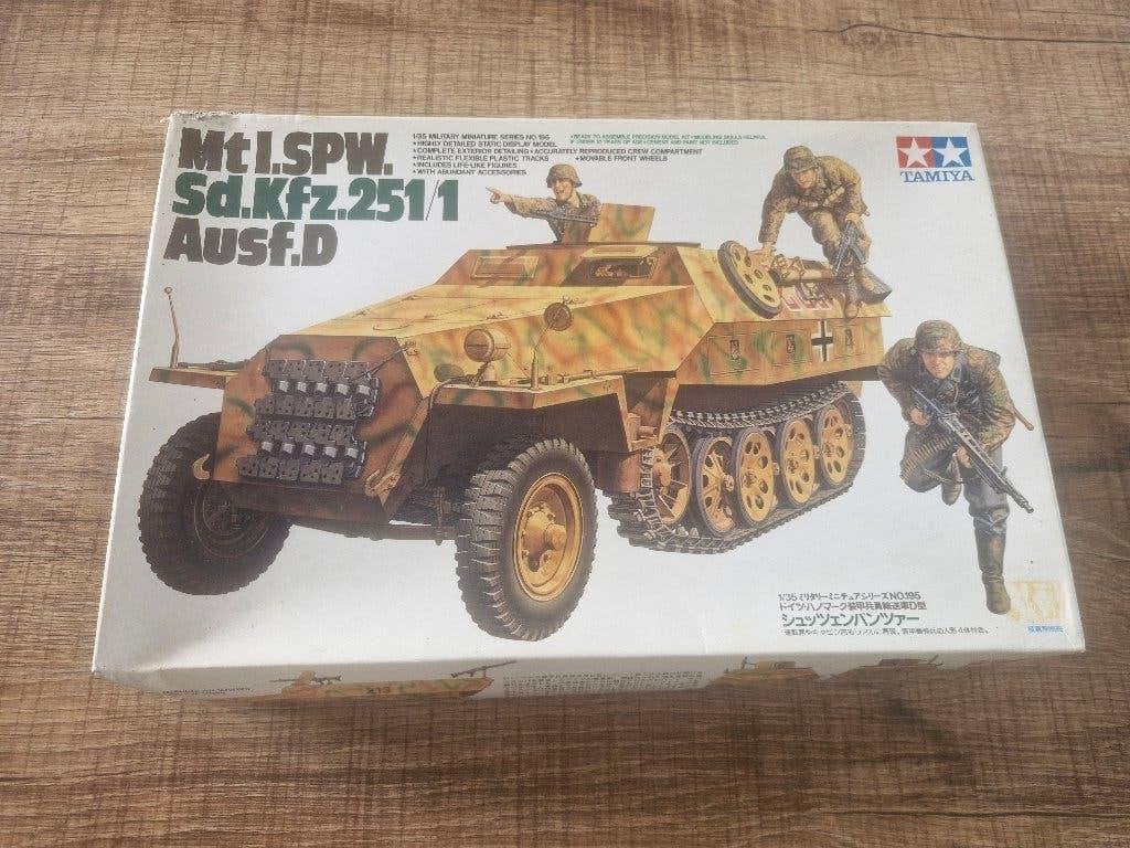 Tamiya 1/35 Sd.Kfz.251/1 Ausf.D, Hobby & Loisirs créatifs, Modélisme | Voitures & Véhicules, Comme neuf, Camion, 1:32 à 1:50, Tamiya