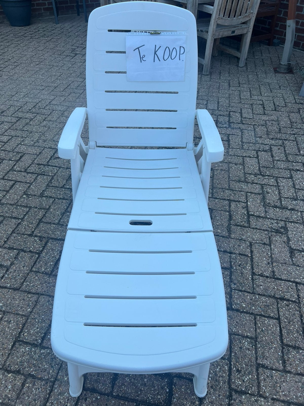 ligbed, Ophalen, Zo goed als nieuw, Kunststof