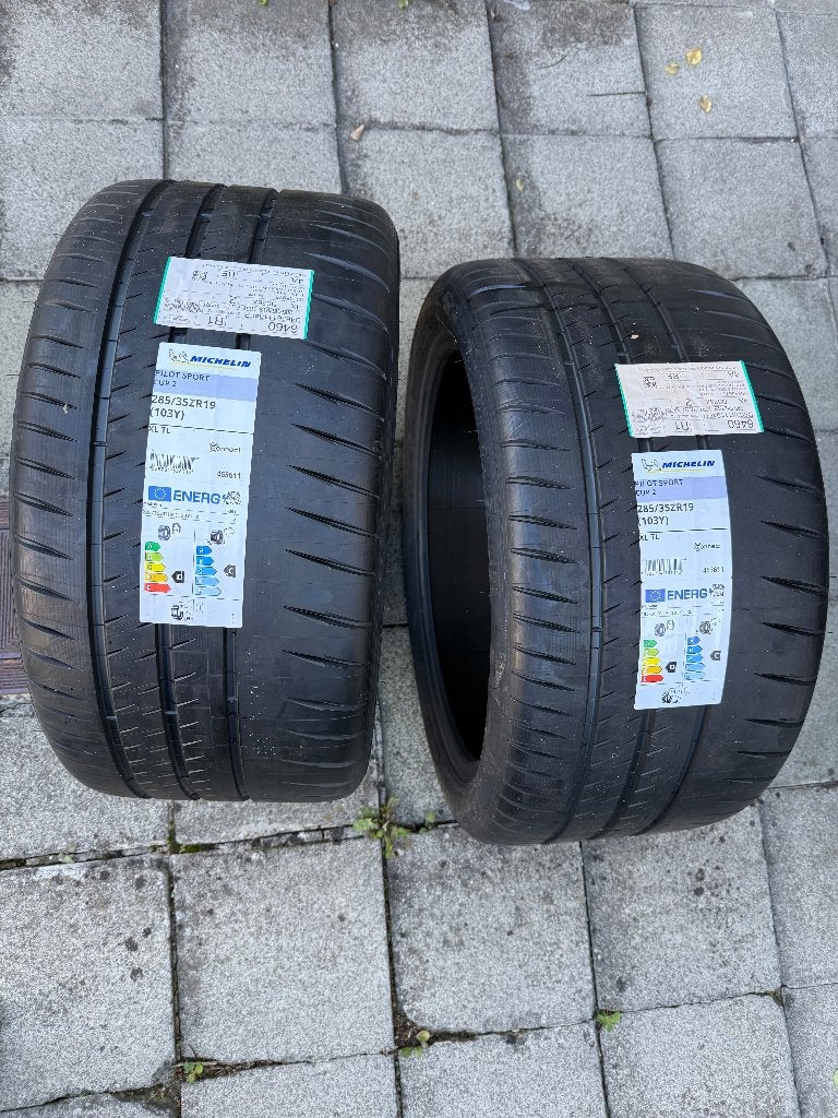 2 pneus Michelin Pilot Cup 2 -285/35/ZR19 XL-Neufs-DOT 2025, Autos : Pièces & Accessoires, Neuf, 285 mm, Véhicule de tourisme