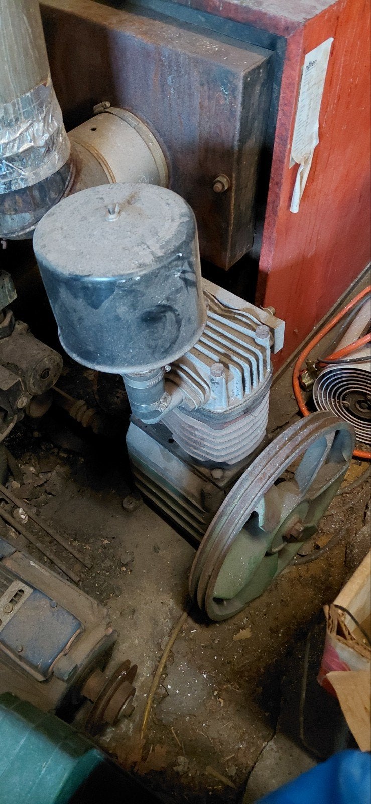 Compressor, Doe-het-zelf en Bouw, Compressors, Ophalen, Gebruikt, 200 tot 400 liter/min, Olievrij