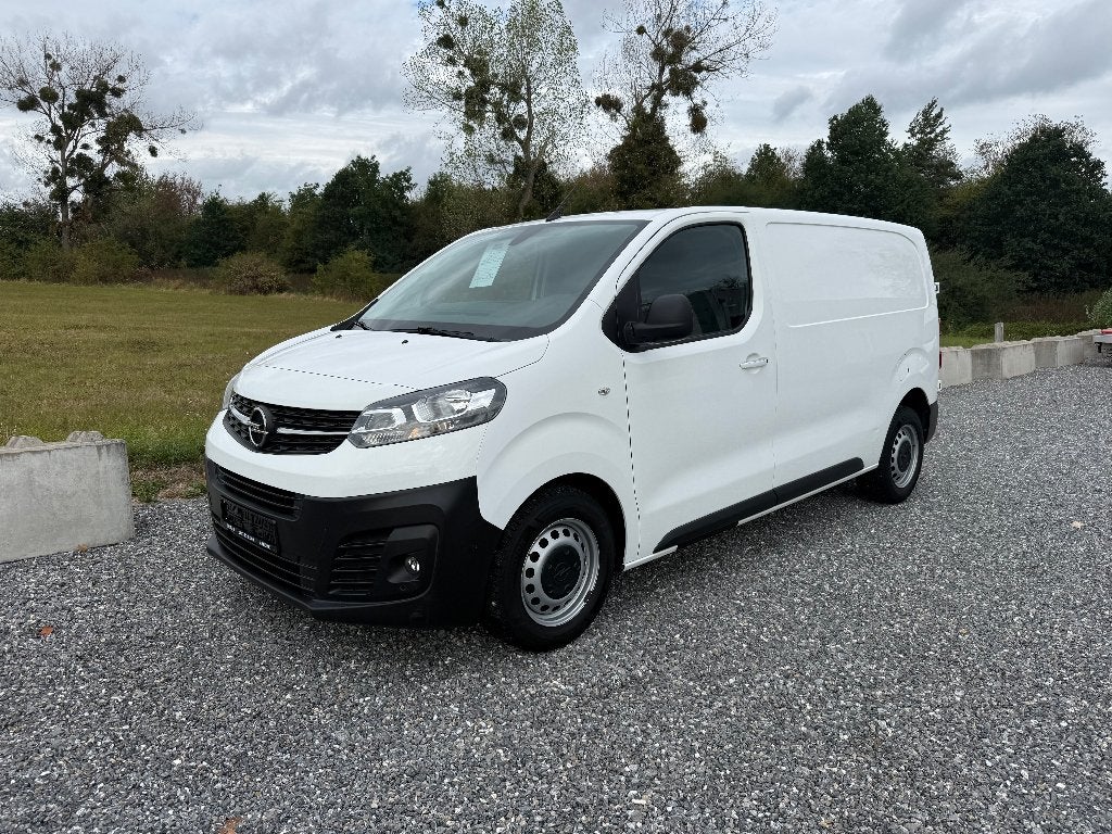 Peugeot Expert 2.0L L2 **Boite AUTO Full options**, Essai à domicile, Achat, Euro 6, Entreprise
