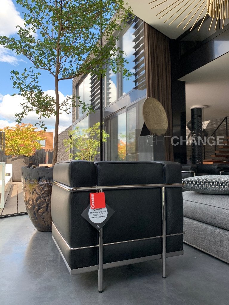 Cassina LC2 Designset 2 Fauteuils + 2-zitsbank Leder, Chroom, Enlèvement, Comme neuf, Cuir, High-end furniture