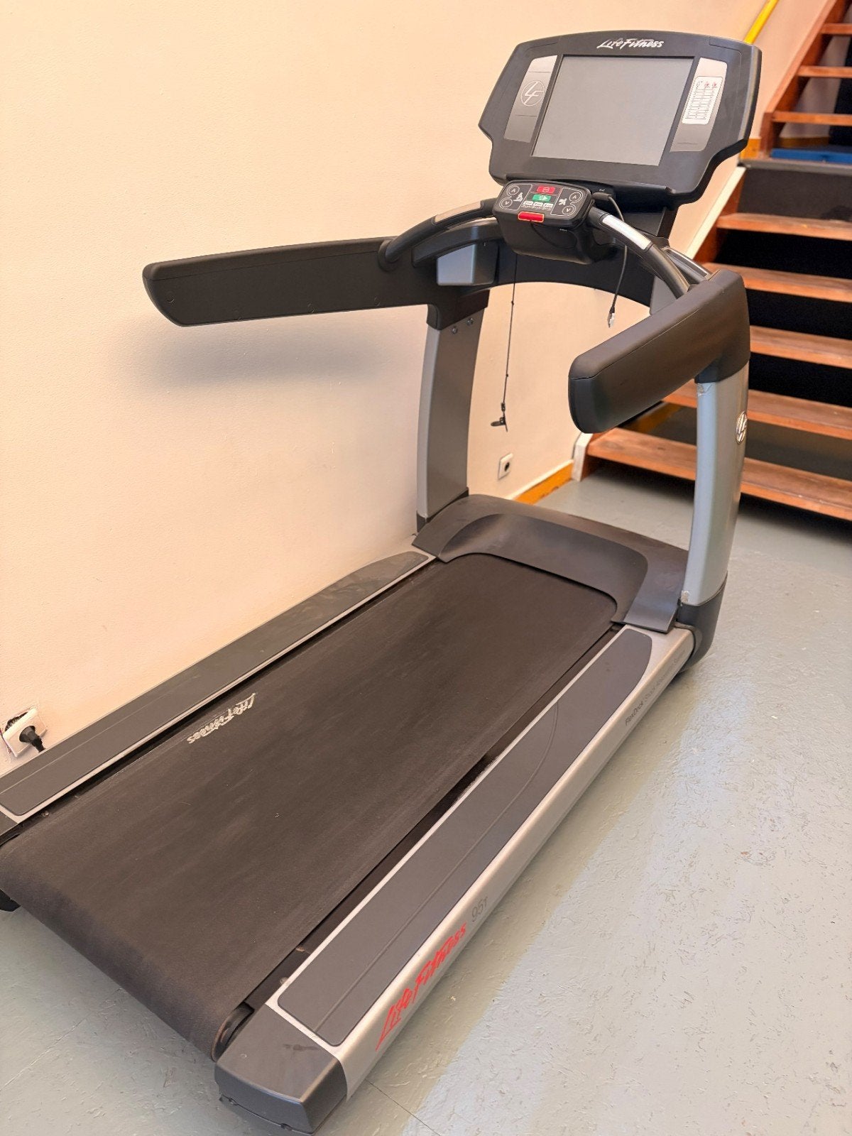 Tapis roulant inclinable - Life Fitness 95T, Sports & Fitness, Enlèvement, Utilisé, Jambes, Autres types