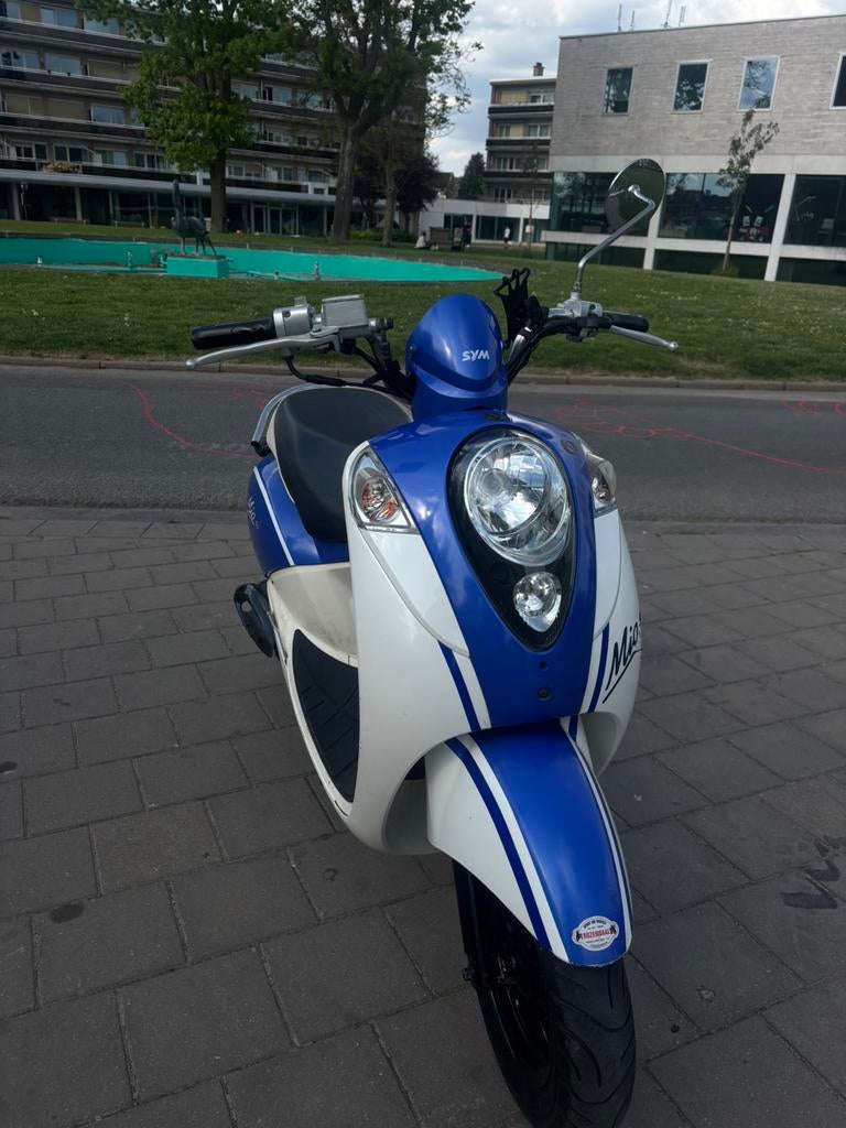 Sym mio 50, Fietsen en Brommers, Ophalen of Verzenden, Zo goed als nieuw, Mio