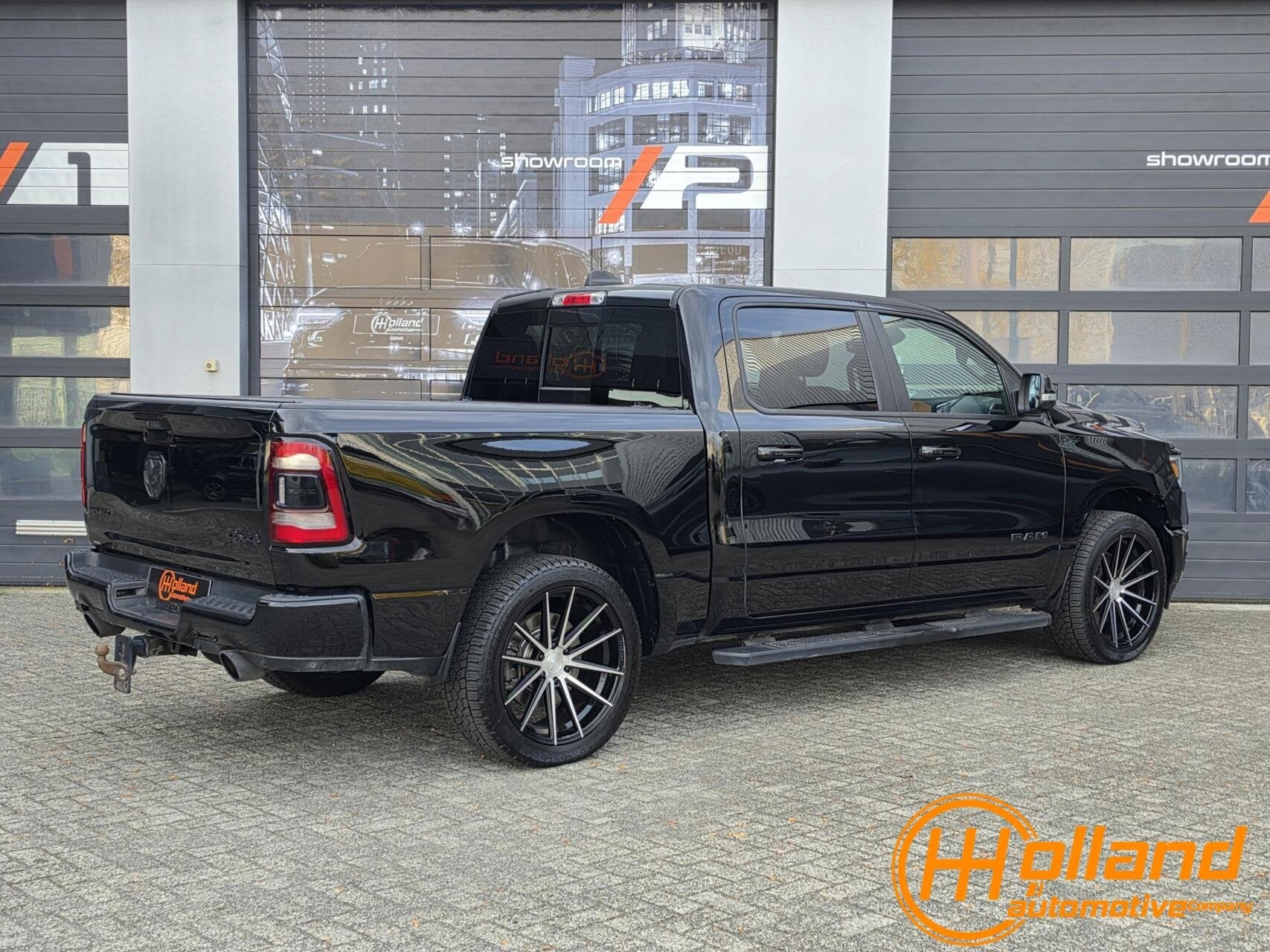 Dodge Ram 1500 4X4 5.7 V8 Crew Cab Sport|MARGE!| VOL OPTIES!, Autos, Cuir, Achat, 4 portes, RAM 1500