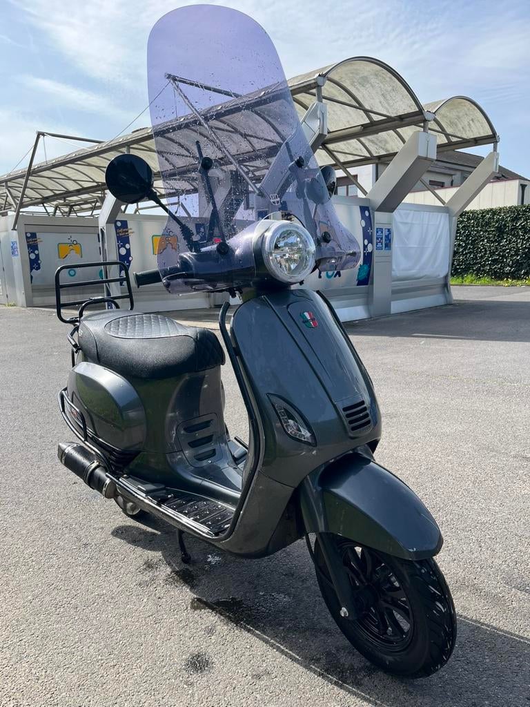 Gts Toscana Dynamiek A klasse Full Options, Fietsen en Brommers, Scooters | Overige merken, Zo goed als nieuw, Klasse A (25 km/u)