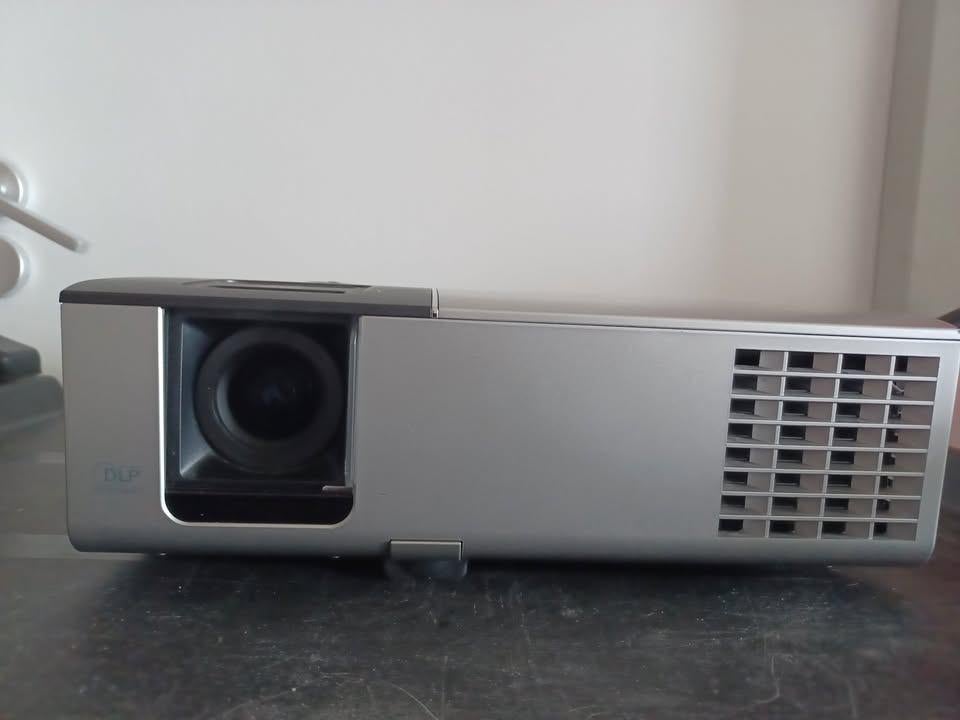 retroprojecteur Optoma, Informatique & Logiciels, Ordinateurs & Logiciels Autre, Utilisé, Enlèvement