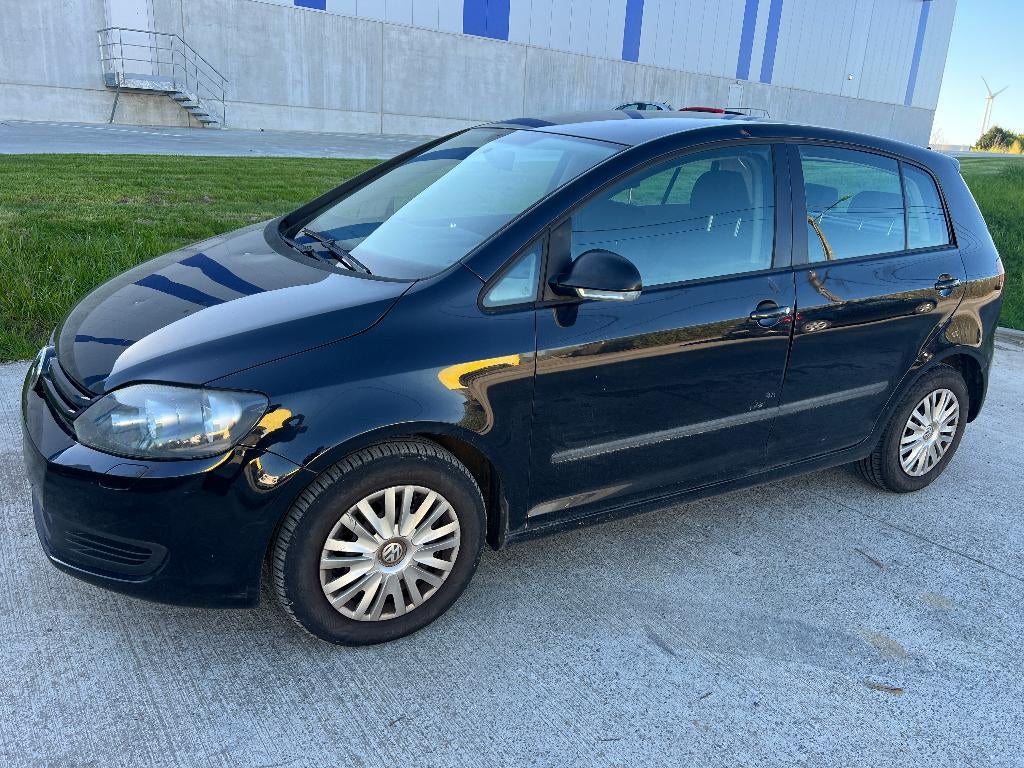 Volkswagen Golf Plus 1.6 Diesel Accidenté arrière, Autos, Golf Plus, Euro 5, Achat, Entreprise