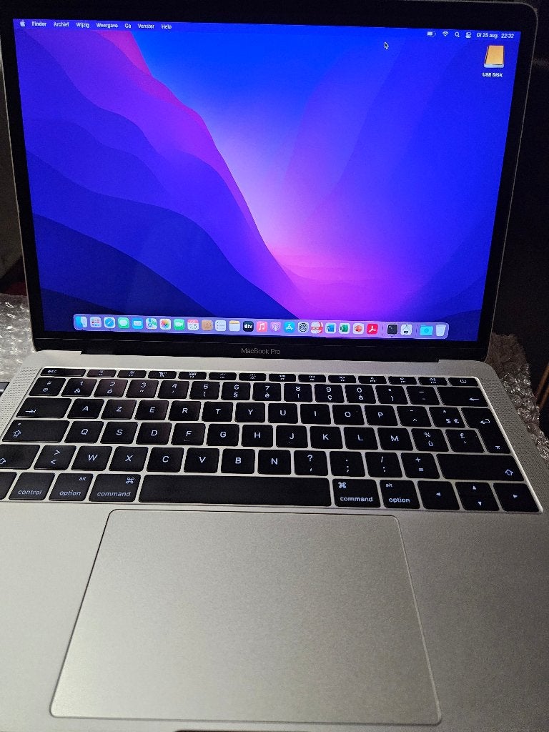 MacBook Pro 13" in perfecte staat + office paket, Adobe PDF, Computers en Software, Apple Macbooks, 256 GB, 8 GB, 13 inch, Zo goed als nieuw