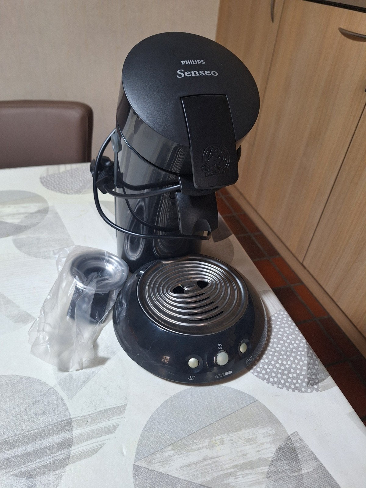 Cafetière Senseo, 2 à 4 tasses, Enlèvement, Utilisé, Dosettes et capsules de café