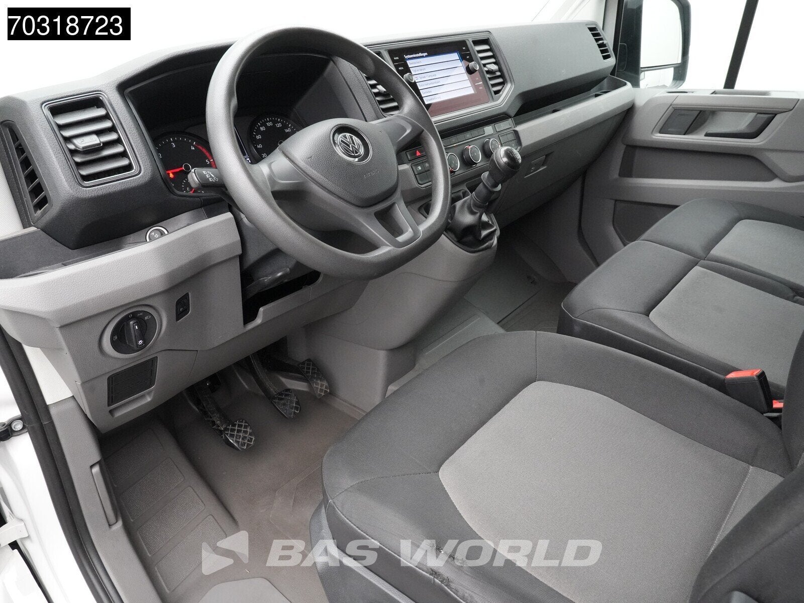 Volkswagen Crafter 140pk 2025 model L3H3 Airco Camera CarPla, Achat, Euro 6, Entreprise, 3000 kg