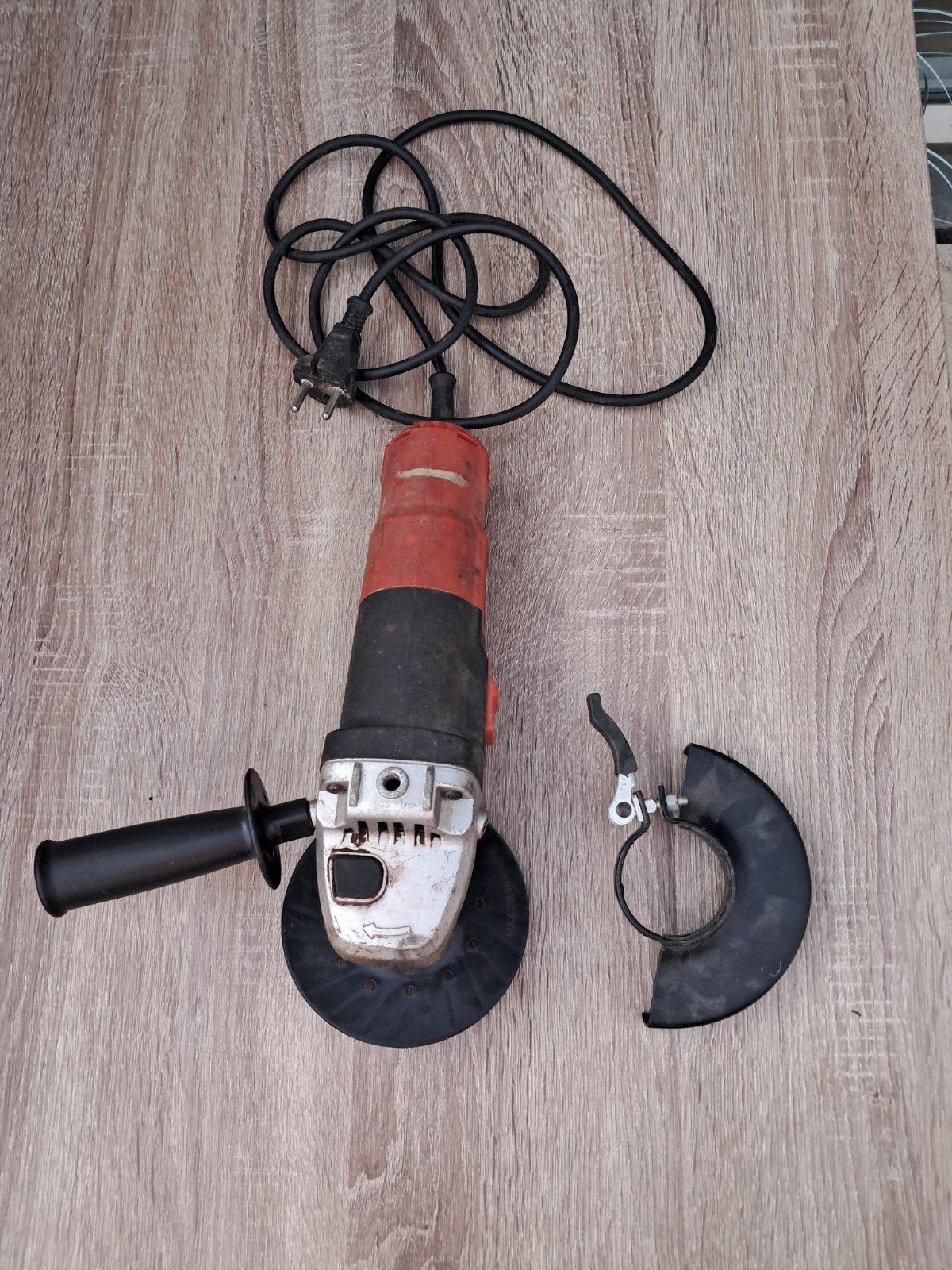 Black & Decker haakse slijper — compleet gebruikt met auto, Doe-het-zelf en Bouw, Ophalen, Haakse handslijpmachine