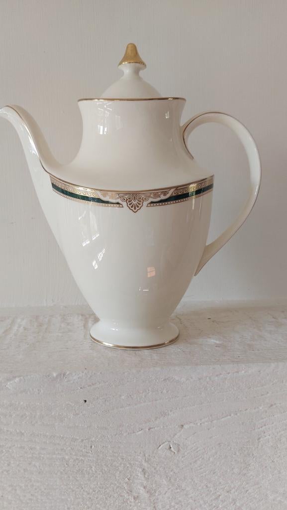 Koffiepot Royal doulton, Ophalen of Verzenden