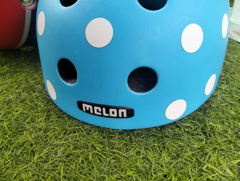 Kinderhelm, Ophalen