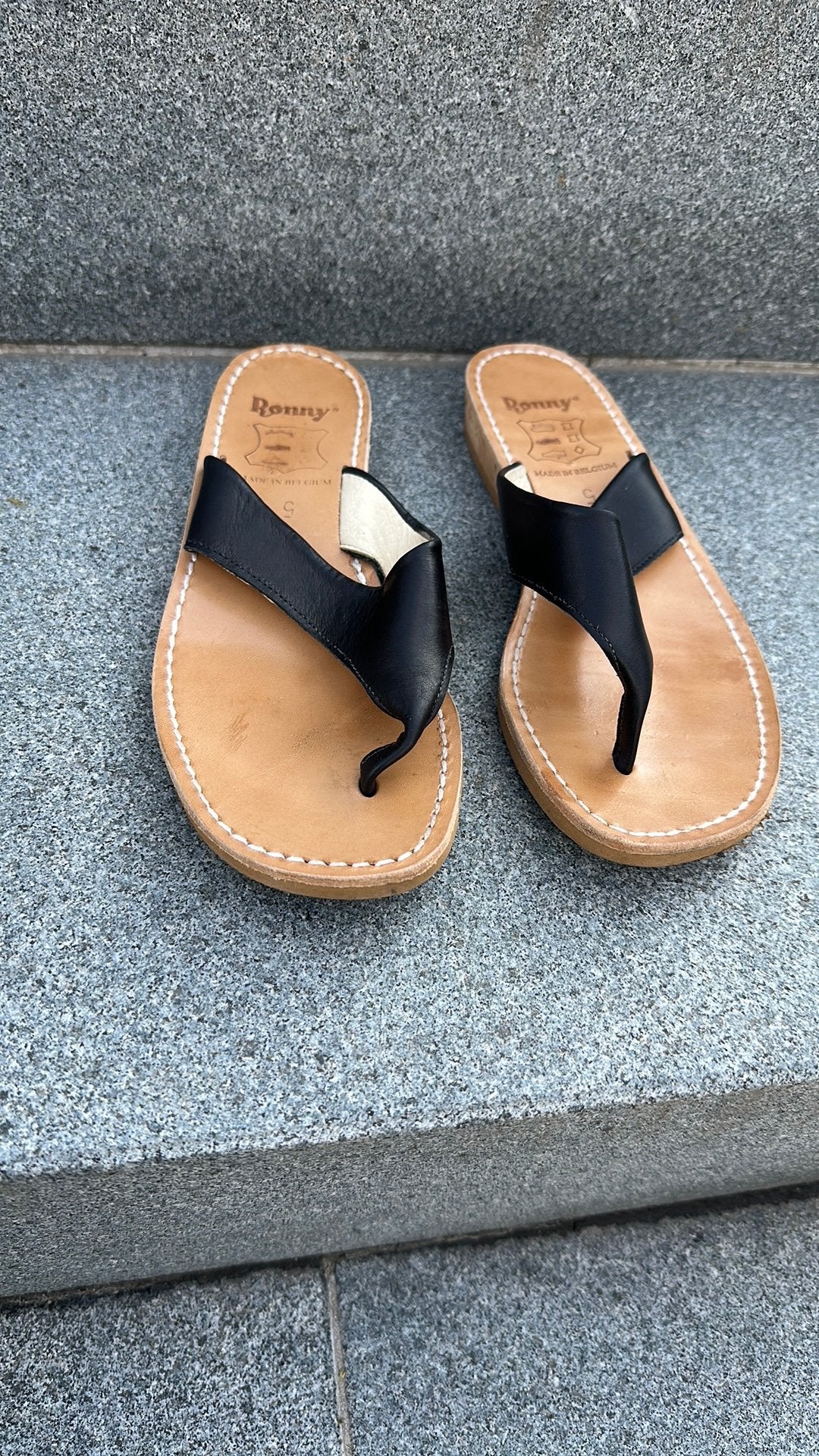 Teenslipper merc Ronny, Ophalen, Zo goed als nieuw, Zwart