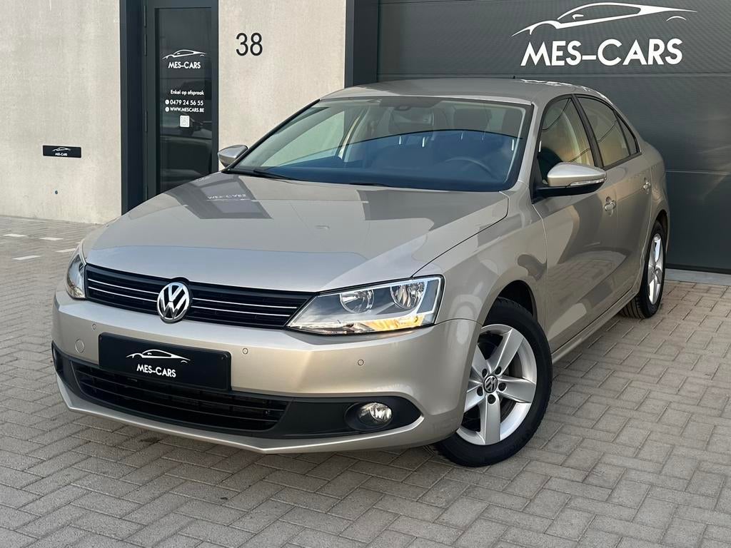 Volkswagen Jetta 1.4TSI - 122PK / 94.000KM 2014, Auto's, 90 kW, Stof, Zwart, Beige