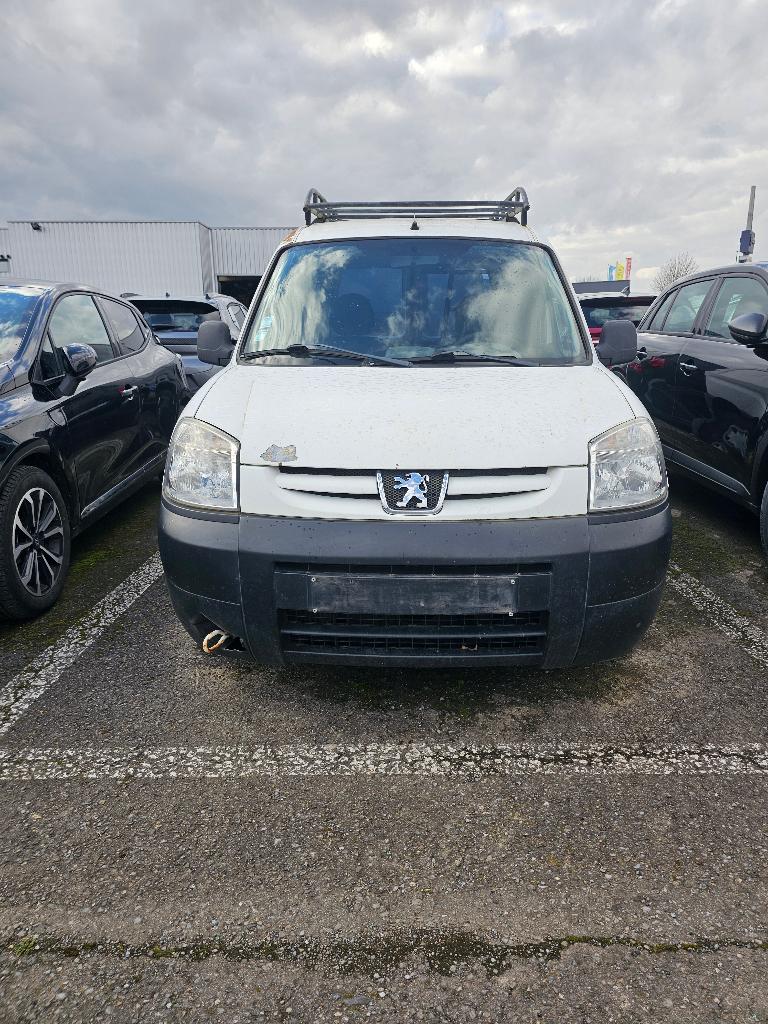 Peugeot partner 1.6 HDI Diesel 145.000 km (2010), Euro 5, 4 portes, 2 places, Bleu