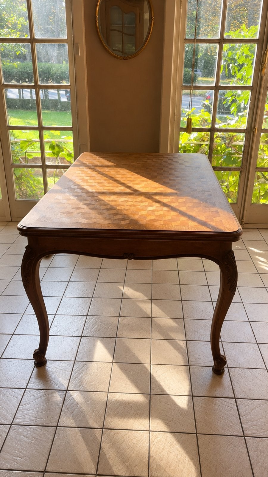 Belle table ancienne extensible en bois – Style Louis XV, Enlèvement