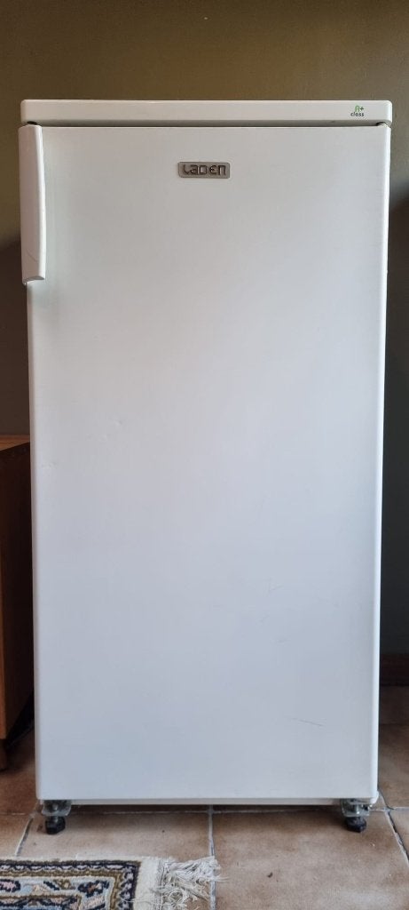 Frigo Laden 120 x 54 x 55, 120 à 140 cm, Avec compartiment congélateur, Enlèvement, Utilisé