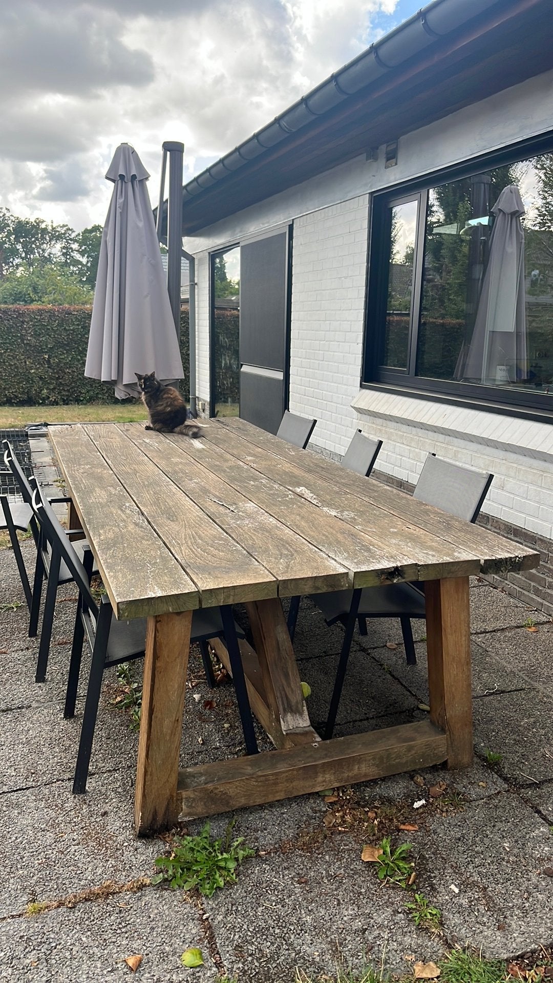 Massief eiken buitentafel, Tuin en Terras, Ophalen, Zo goed als nieuw