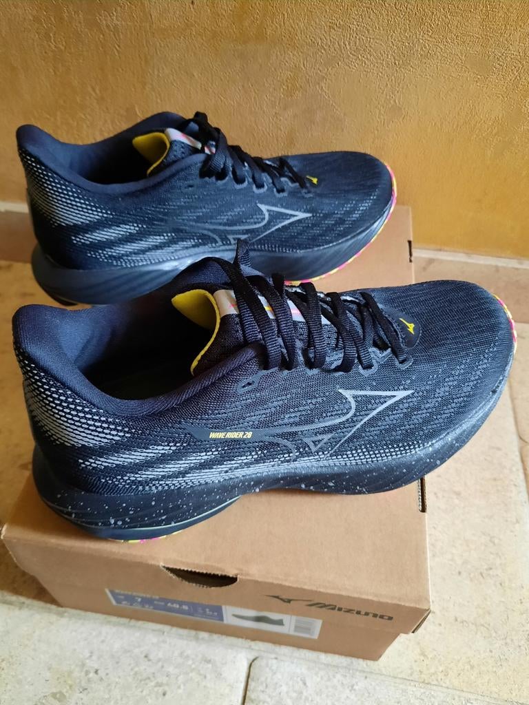 Chaussures de running/jogging Mizuno Wave Rider 28, Neuf, Autres marques, Course à pied, Enlèvement ou Envoi